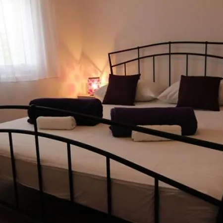 Ferienwohnung Fuer 4 Personen Ca 50 Qm In Privlaka, Dalmatien Norddalmatien - B52467 Apartment